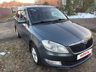 2013 Skoda Fabia II Рестайлинг, серый, 599999 рублей, вид 3