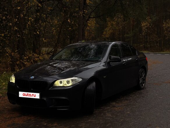 2011 BMW 5 серии 520d VI (F10/F11/F07), серый, 1820000 рублей - вид 1