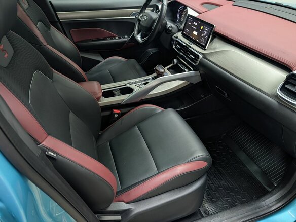 2023 Geely Coolray I, синий, 1699000 рублей - вид 17