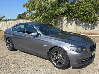 2010 BMW 5 серии 523i VI (F10/F11/F07), серый, 1700000 рублей, вид 4