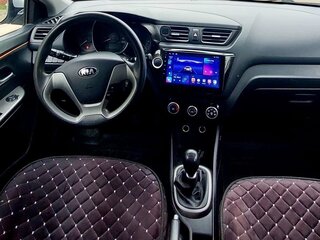 2016 Kia Rio III Рестайлинг, серебристый, 690000 рублей, вид 5