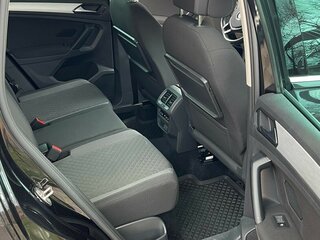 2017 Volkswagen Tiguan II, чёрный, 1850000 рублей, вид 5