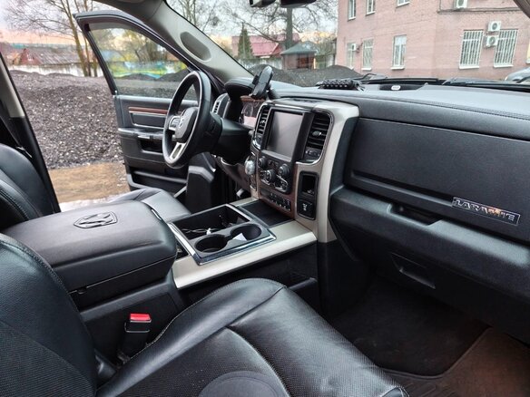 2014 Dodge RAM IV (DS/DJ), чёрный, 4500000 рублей - вид 17