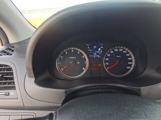 2011 Hyundai Accent IV, белый, 1000000 рублей, вид 3