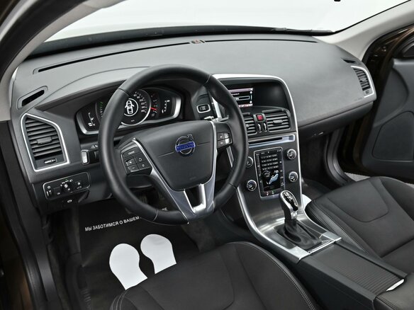 2016 Volvo XC60 I Рестайлинг, коричневый, 1949000 рублей - вид 5