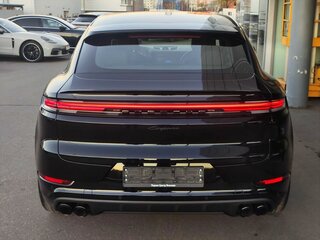 2026 Porsche Cayenne Coupé III Рестайлинг, чёрный, 17900000 рублей, вид 4