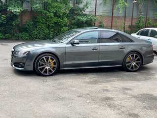 2016 Audi S8 III (D4) Рестайлинг, серый, 5000000 рублей, вид 3