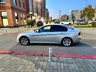 2009 BMW 3 серии 318i V (E90/E91/E92/E93) Рестайлинг, серебристый, 690000 рублей, вид 4