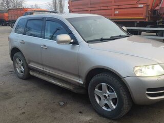 2003 Volkswagen Touareg I, бежевый, 1350000 рублей, вид 3
