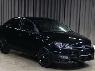 2019 Volkswagen Polo V Рестайлинг, чёрный, 1199000 рублей, вид 3