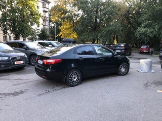 2011 Kia Rio 4-speed III, чёрный, 650000 рублей, вид 4