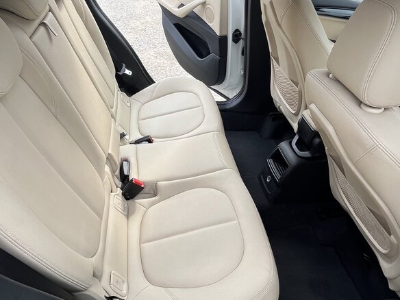 2016 BMW X1 18i sDrive II (F48), белый, 2000000 рублей - вид 18