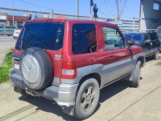 2000 Mitsubishi Pajero iO, красный, 290000 рублей, вид 3