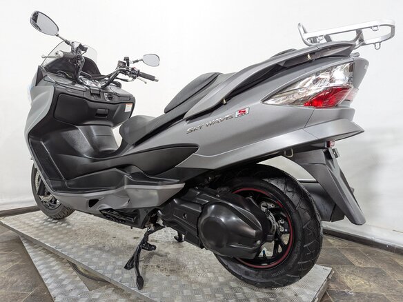 2014 Suzuki Burgman (SkyWave) 400, серый, 395000 рублей - вид 3