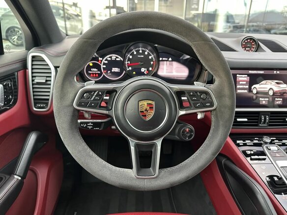 2021 Porsche Cayenne Coupé III, чёрный, 9270000 рублей - вид 13