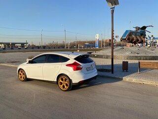 2013 Ford Focus III, белый, 1100000 рублей, вид 2