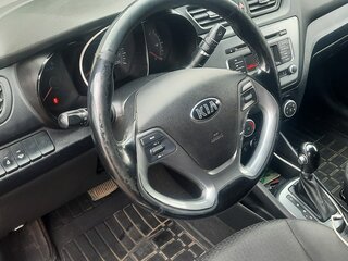 2016 Kia Rio III Рестайлинг, коричневый, 1300000 рублей, вид 5
