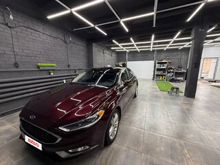 2018 Ford Fusion (North America) II Рестайлинг, красный, 1600000 рублей, вид 2