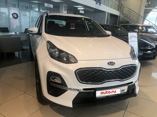 2019 Kia Sportage IV Рестайлинг, белый, 2400000 рублей, вид 1
