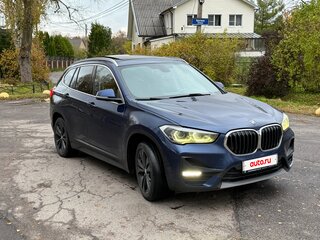 2020 BMW X1 20i xDrive II (F48) Рестайлинг, синий, 3200000 рублей, вид 2