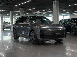 2024 Li Auto (Lixiang) L6 I, серый, 6450000 рублей, вид 2
