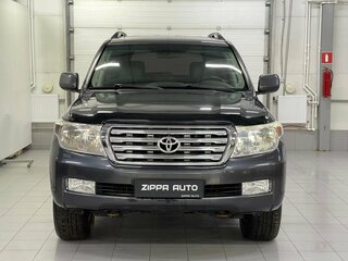 2010 Toyota Land Cruiser 200 Series, серый, 2699000 рублей, вид 2
