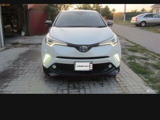 2017 Toyota C-HR I, белый, 1950000 рублей, вид 2
