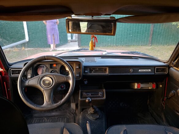 1992 Lada (ВАЗ) 2104 5-speed, красный, 110000 рублей - вид 10