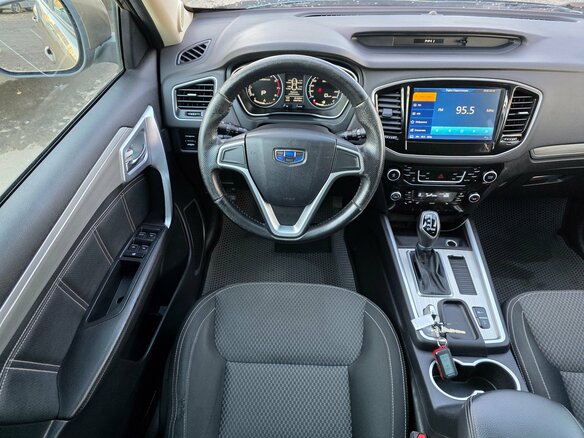 2019 Geely Emgrand X7 I Рестайлинг 2, бежевый, 1200000 рублей - вид 18