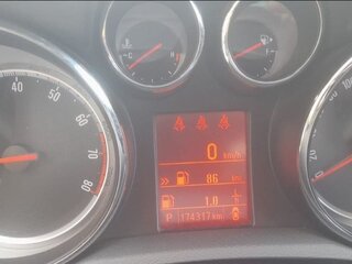 2013 Opel Mokka I, белый, 1300000 рублей, вид 2