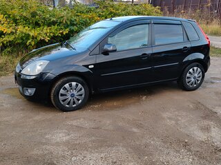 2008 Ford Fiesta Mk5, чёрный, 530000 рублей, вид 3