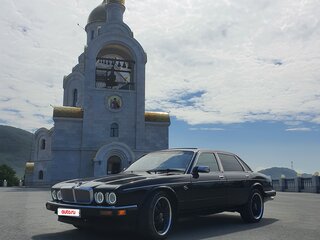 1988 Jaguar XJ II (XJ40), чёрный, 5000000 рублей, вид 1