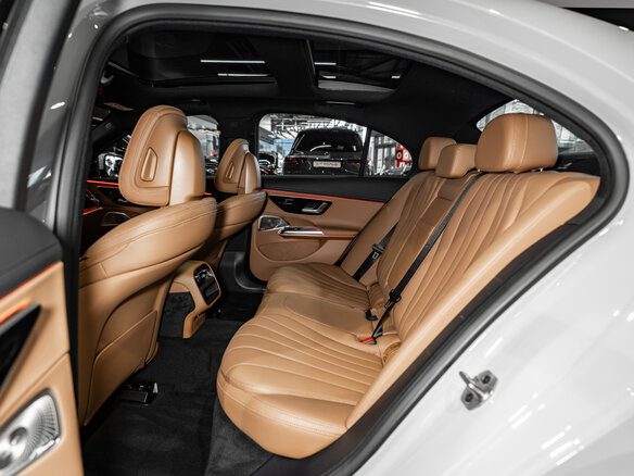 2026 Mercedes-Benz E-Класс 300 VI (W214, S214), серый - вид 21