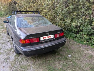 2000 Toyota Camry IV (XV20) Рестайлинг, коричневый, 650000 рублей, вид 3
