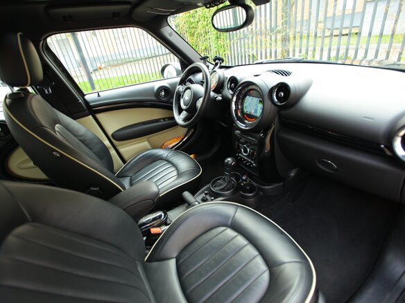 2015 Mini Countryman Cooper S I, коричневый, 2440000 рублей - вид 5