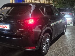 2017 Mazda CX-5 II, чёрный, 1850000 рублей, вид 3
