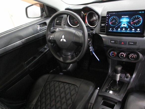 2008 Mitsubishi Lancer X, красный, 620000 рублей - вид 12