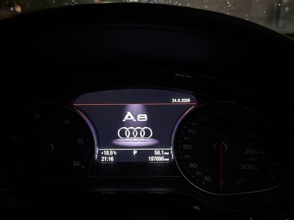 2015 Audi A8 III (D4) Рестайлинг, чёрный, 2200000 рублей - вид 37