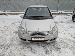 2008 Mercedes-Benz A-Класс 170 II (W169) Рестайлинг, серебристый, 708000 рублей, вид 1