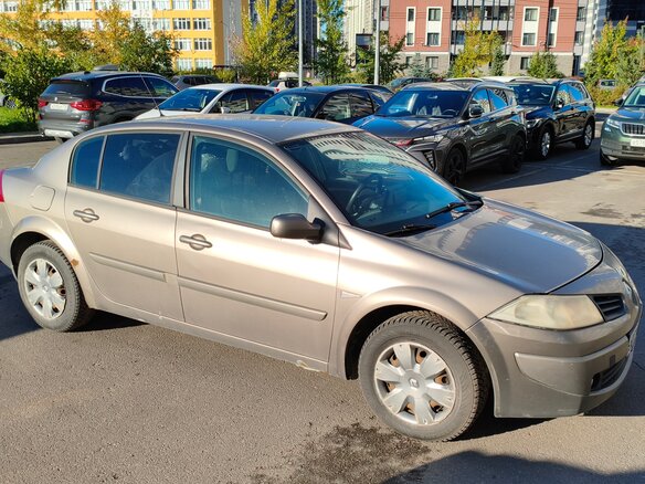 2007 Renault Megane II Рестайлинг, бежевый, 475000 рублей - вид 9
