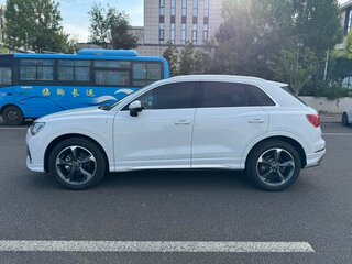 2022 Audi Q3 35 TFSI II (F3), белый, 1780000 рублей, вид 3
