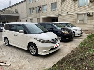 2007 Honda Elysion I Рестайлинг, чёрный, 950000 рублей, вид 2