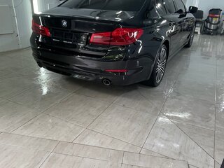 2019 BMW 5 серии 520d VII (G30/G31/G38), чёрный, 5500000 рублей, вид 2