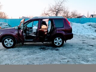 2004 Nissan X-Trail I Рестайлинг, красный, 650000 рублей, вид 2