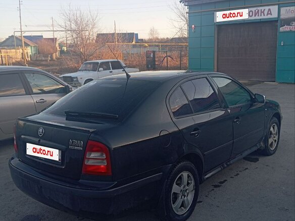 2004 Skoda Octavia I (A4) Рестайлинг, чёрный, 480000 рублей - вид 4