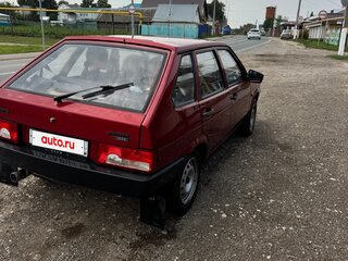 2002 Lada (ВАЗ) 21093i, красный, 700000 рублей, вид 5