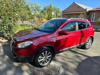2010 Nissan Qashqai I Рестайлинг, красный, 930000 рублей, вид 5