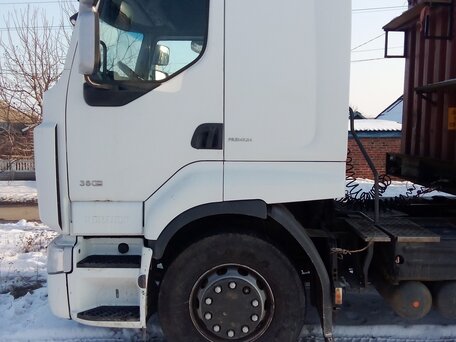 2012 Renault Premium, белый, 2400000 рублей, вид 2