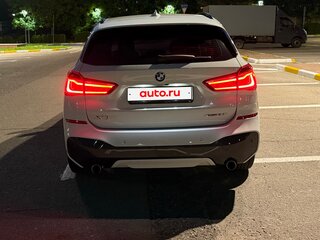 2019 BMW X1 20i xDrive II (F48), белый, 3000000 рублей, вид 3