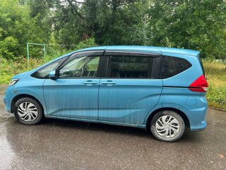 2019 Honda Freed+ II, голубой, 1550000 рублей, вид 3